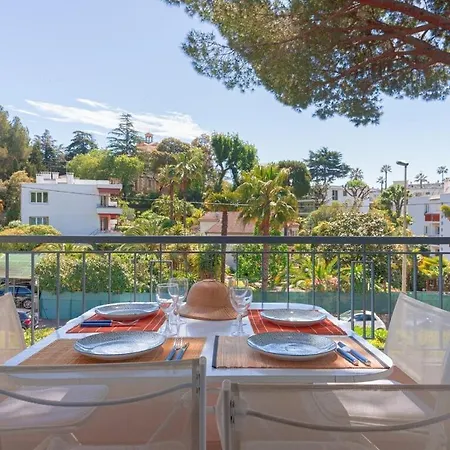 Le Bella Avec Balcon Ideal Pour Evasion A Deux, Au Calme Et Proche Du Centre-ville *