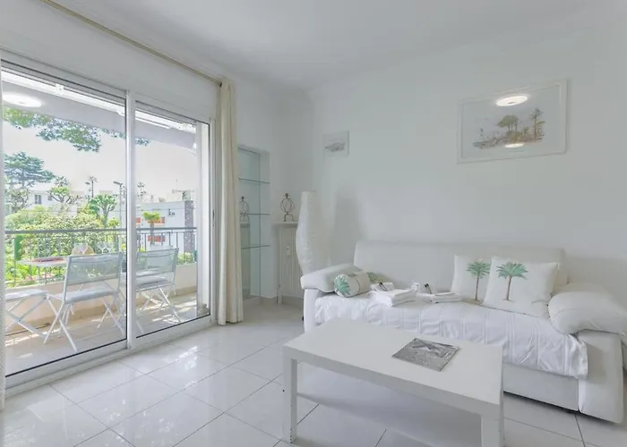 Le Bella Avec Balcon Ideal Pour Evasion A Deux, Au Calme Et Proche Du Centre-ville